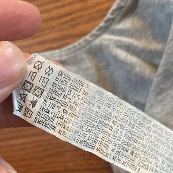 Forever 21 Light Gray Cropped Tank Top Size Large - Picture 5 of 5